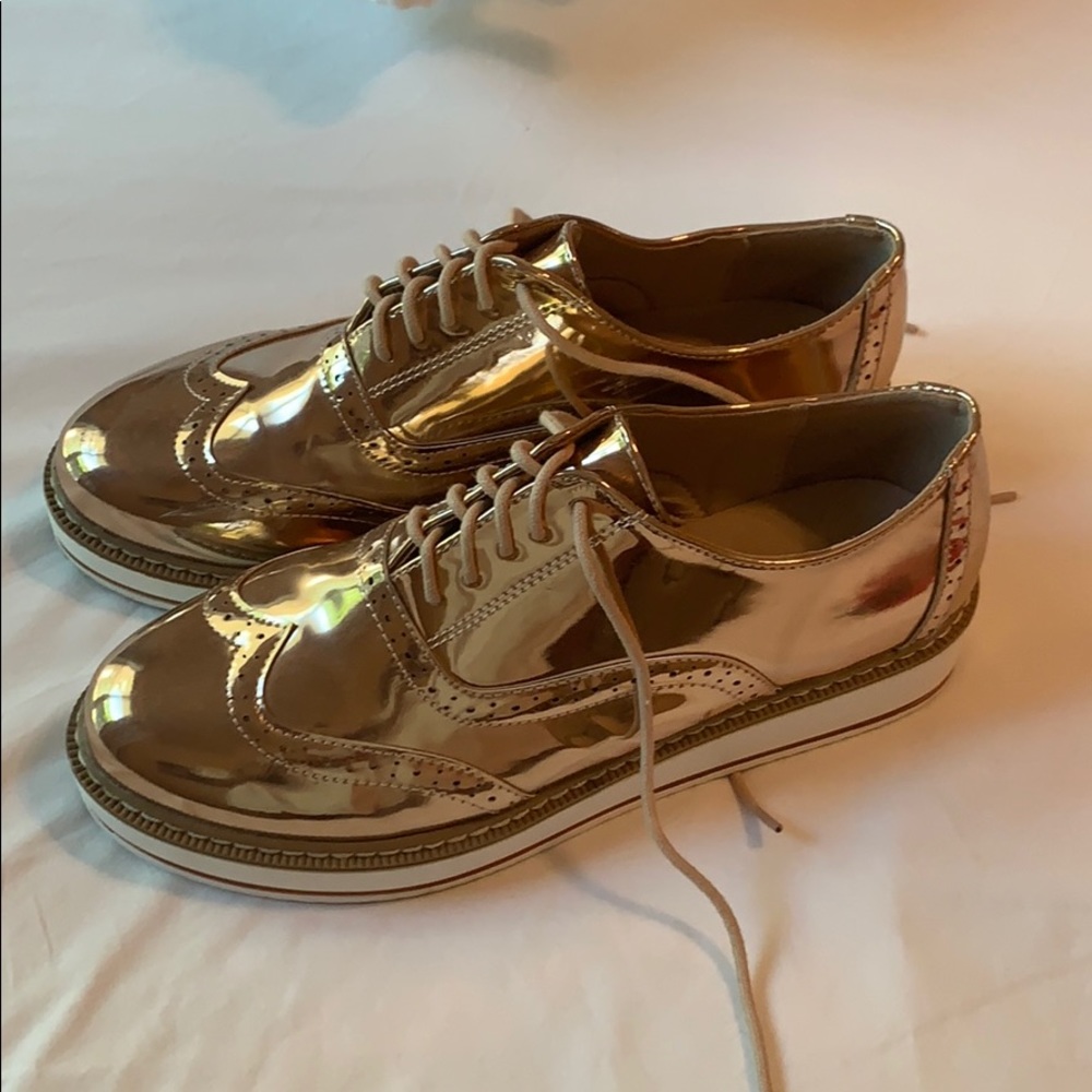 retro sneakers